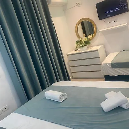 Almar House Daire Avlonya