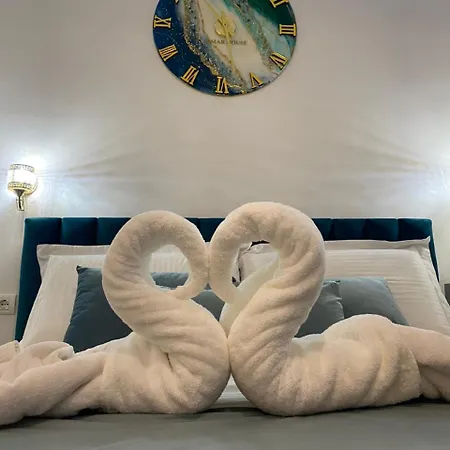 Almar House * Avlonya