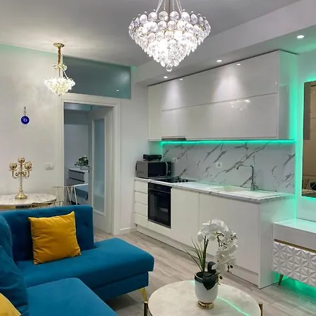 Apartment Almar House *